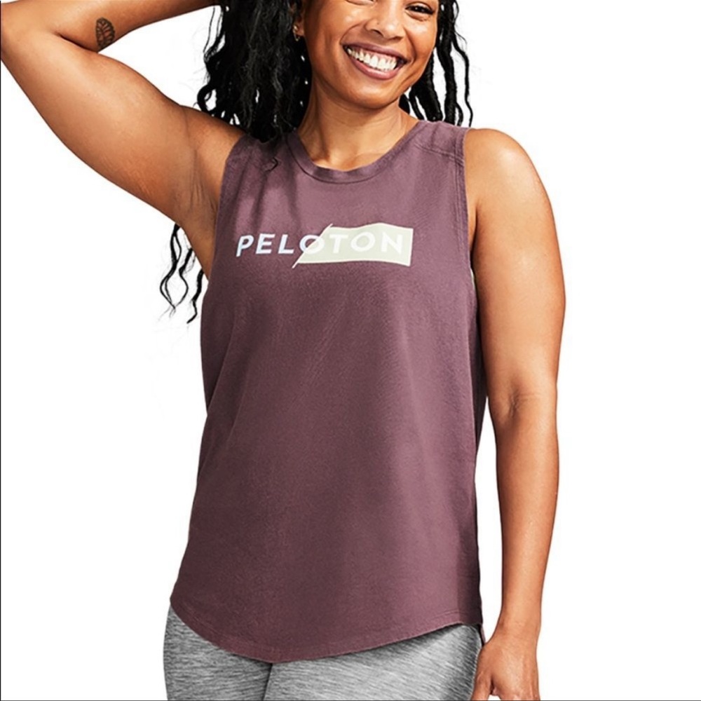 LIKE NEW!!! PELOTON Studio Scoop Tank
